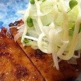 最強コンビ★味噌漬豚と醤油マヨオニスラ